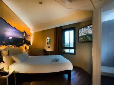 ibis Styles Clermont-Ferrand Aéroport - 4