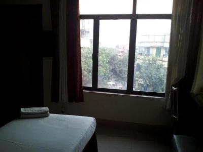 Executive Tower - 46