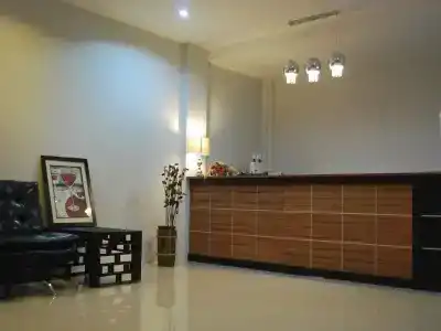 M Place - 12