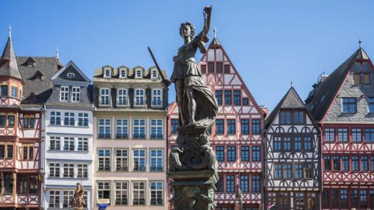 Ruby Louise Frankfurt - 31