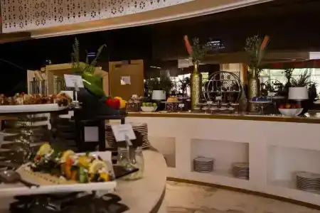 Century Marina Lusail - 14