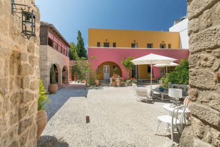 Saint Artemios and Oriental Suites - 7