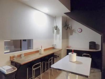 Poshtel - Premium - 27