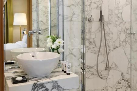 Le Belgrand Paris Champs Elysees, Tapestry By Hilton - 31