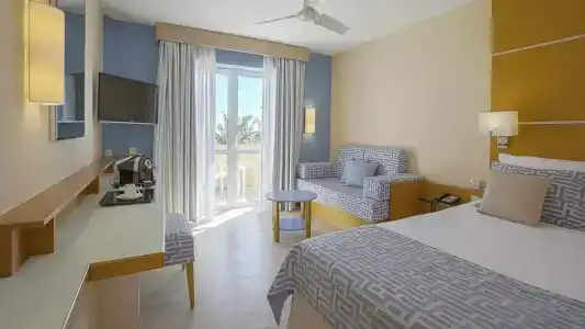 Robinson Esquinzo Playa - All Inclusive - 4