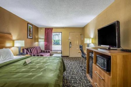 Quality Inn - 47