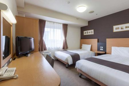 Comfort Yokohama Kannai - 5