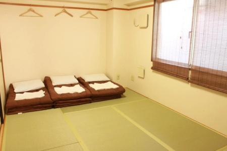 t And k Hostel Kobe Sannomiya East - 16