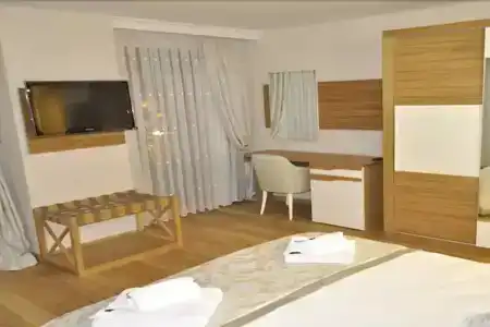 Shah Inn - 3