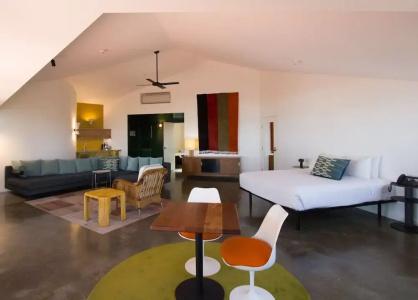 Beach Resort - 36