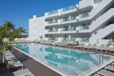 Atlantic Mirage Suites & Spa - 11