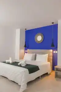 Bamboo Suites Boutique - 100