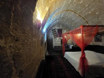 Cappadocia Antique Gelveri Cave - 192
