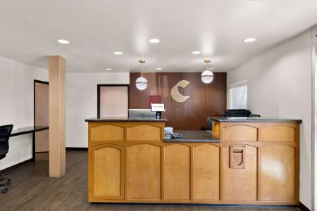Comfort Inn & Suites near Kino Sports Complex - 25