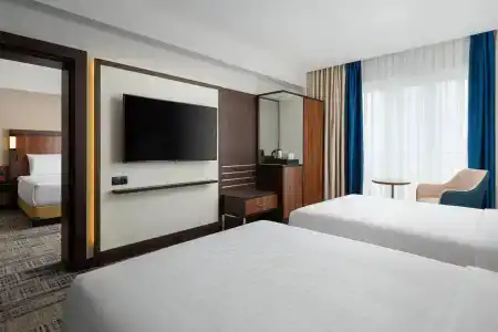 Courtyard by Marriott - 65