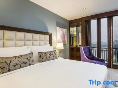 Chatrium Royal Lake Yangon - 298