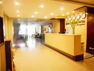 Quoc Cuong Center - 19