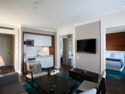 Sundance Suites - 20
