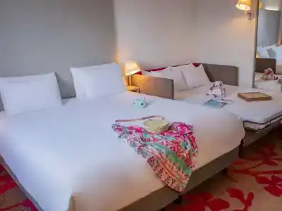 Mercure Tours Nord - 76