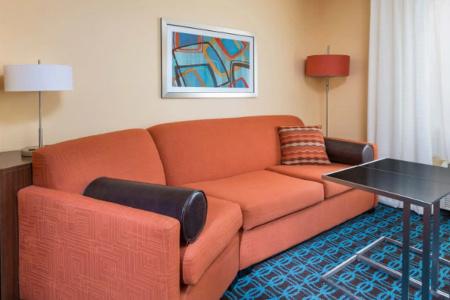 Fairfield Inn & Suites - 4