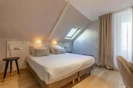 Kyriad Saint Malo Centre Plage - 87