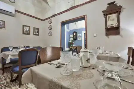 Julina Boutique Living - 20