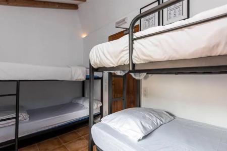 Urban - Albergue Juvenil - Youth - 51