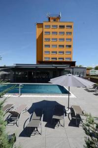 Aura Design & Garden Pool - 22