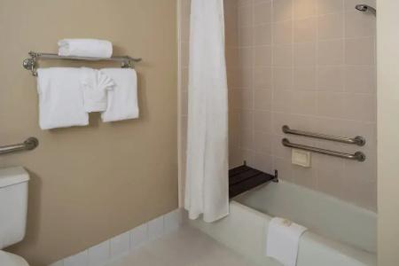 Sheraton Suites Fort Lauderdale at Cypress Creek - 80