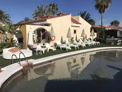 Rainbow Golf Bungalows, Gay Men-only Resort - 11