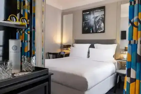 Les Matins de Paris & Spa - 53