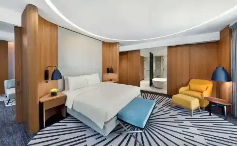 DoubleTree by Hilton Dubai - Business Bay - 83