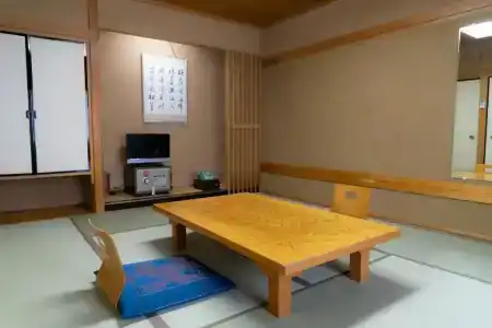 Wakamatsu Honten - 44
