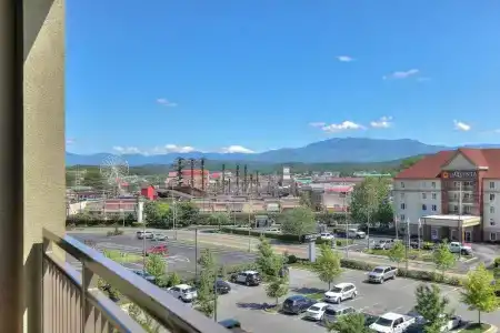 Courtyard by Marriott - 84