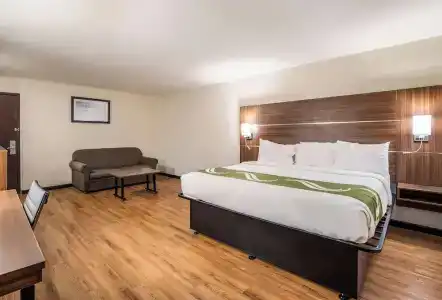 Quality Inn & Suites Fort Gordon - 51