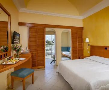 Hôtel Méditerranée Thalasso Golf - 52