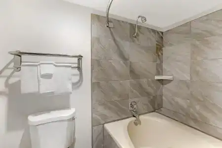 Best Western InnSuites Tucson Foothills & Suites - 9