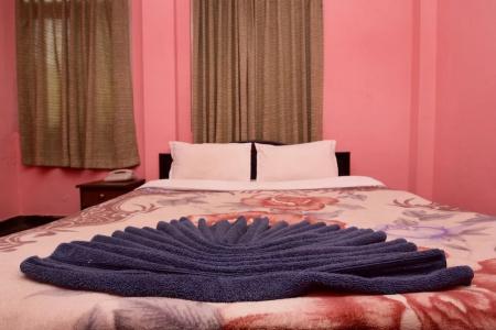 Silver Home - 21