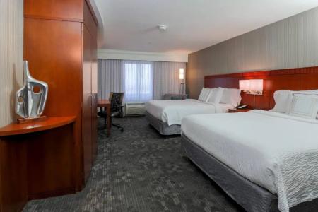 Courtyard Las Vegas South - 35
