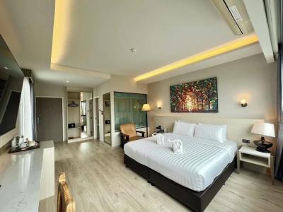 Le Naview @Prasingh - 82