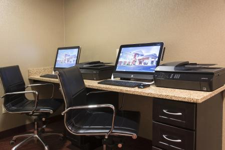 Holiday Inn Express & Suites-North, An Ihg - 16