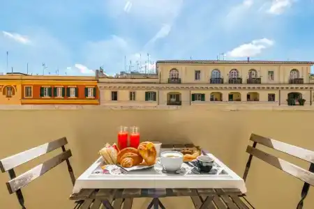 Un Attimo a Roma b&b - 123