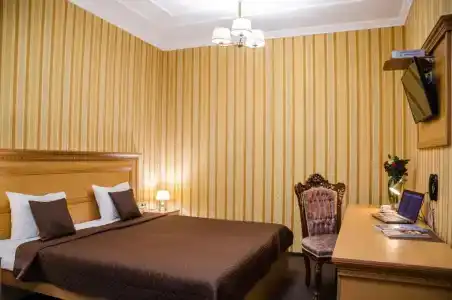 Дворянский - 38
