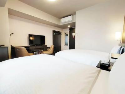 Route-Inn Takaoka Ekimae - 34