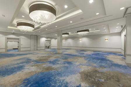 Hilton Anaheim - 39