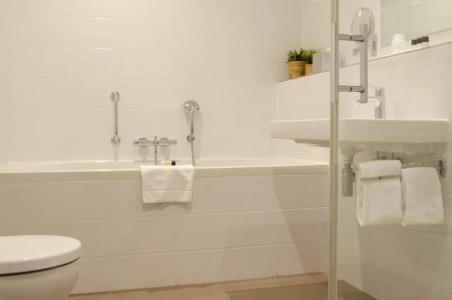 Best Western Plus Groningen Plaza - 64