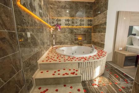 Elanis Suites - 60