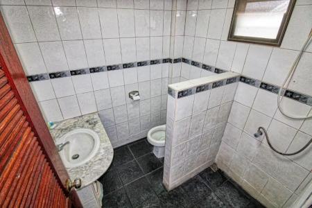 Phratamnak Inn - 100 meter from Beach - 33