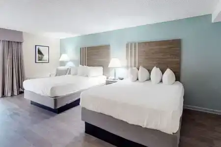 Carolinian Beach - 474