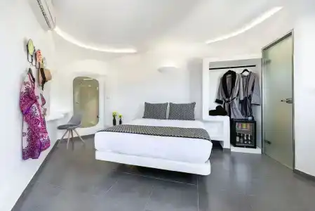 Evgenia Villas & Suites by Calm Collection - 29